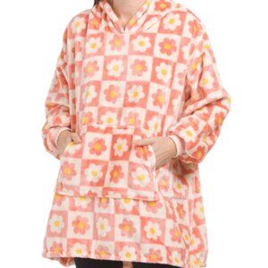 NWT THROWZY Checkerboard Daisy Wearable Hooded Oversized Throw Poncho One Size